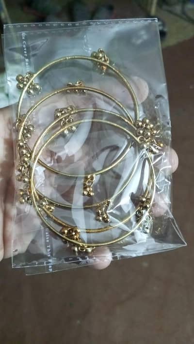 kashmiri churiyan/ Bangles SET 4 piece peak freash quality