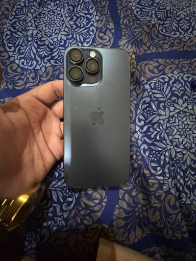 IPhone 15 pro max Bypass