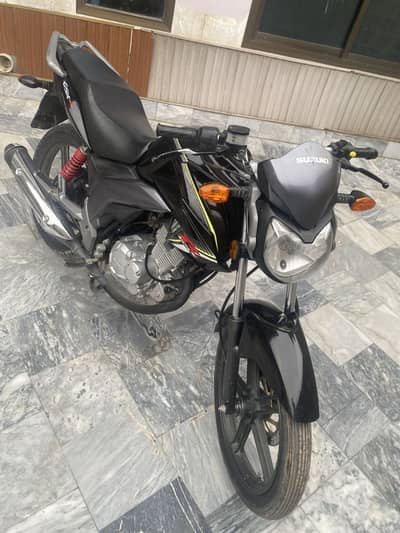 Suzuki GSX 125