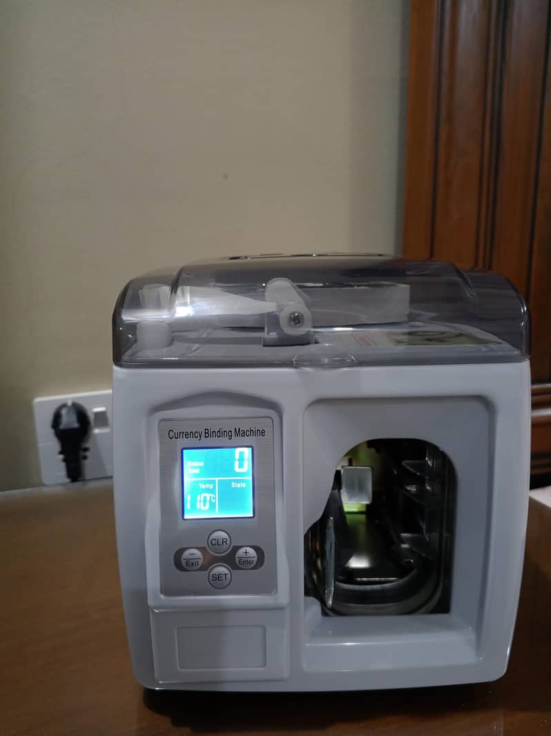 Currency binding counting Machine bundle  As New 4