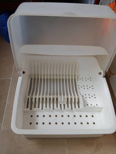 Disg  Drying Rack with Lid  As New