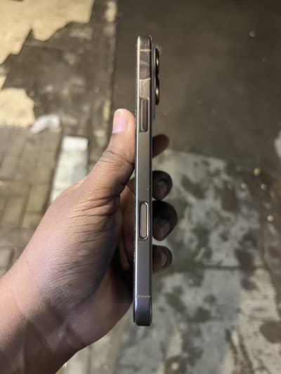Iphone 16 pro max pta approved
