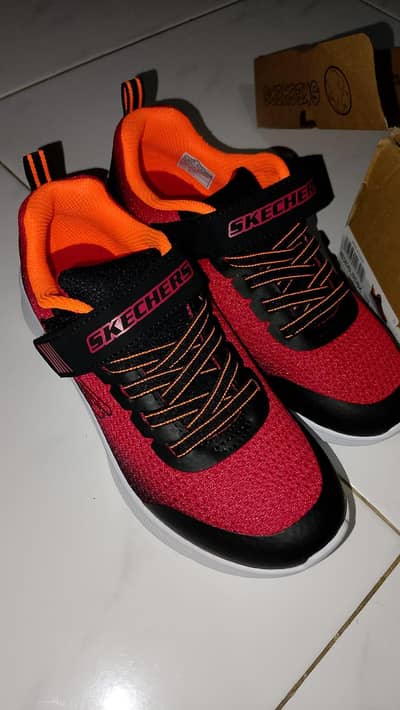 Brand new original Skechers