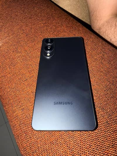 Samsung Galaxy S25 Edge – 256GB – 10/10 Condition –with  Box