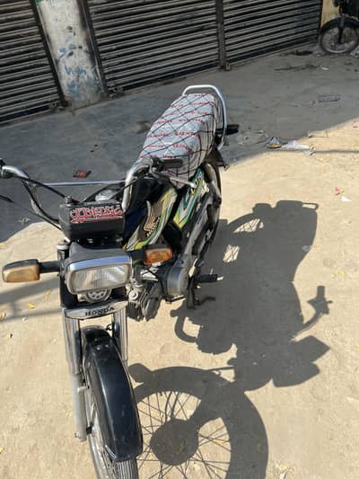 Honda CD-70 2023 modle karachi no