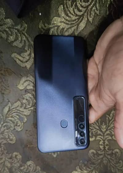 Tecno spark 7pro 4 /64