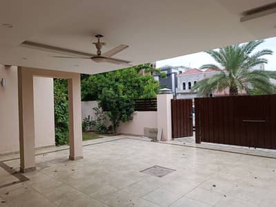 Beautiful and Spacious 1 Kanal House in Gulmohar Block Bahria Town Lahore
