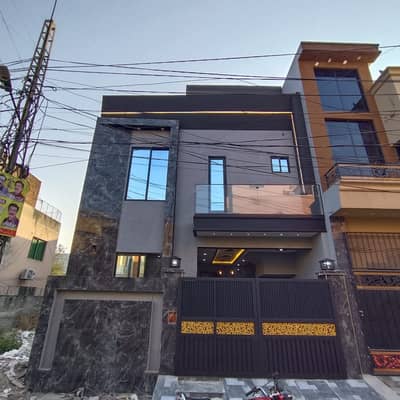 5 Marla Spacious House For Sale In Nawab Town Main Boulevard