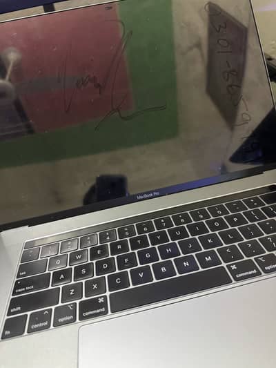 Macbook 2018 i9 15 inch parts available