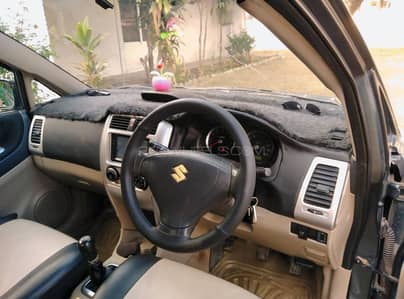 Suzuki liana RXI 1300cc