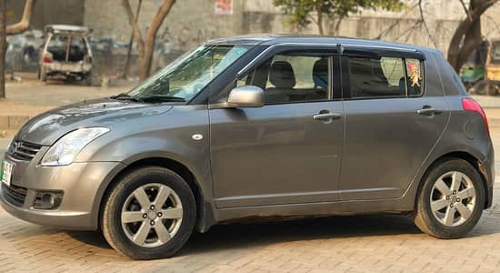 DLX Suzuki Swift 2014 Model