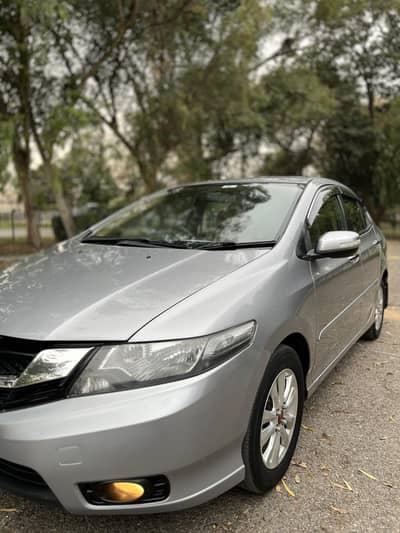 Honda City 1.5i I-vtec  Prosmatic  Basic