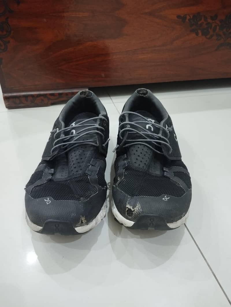 ON CLOUD RUNNING SHOES 2