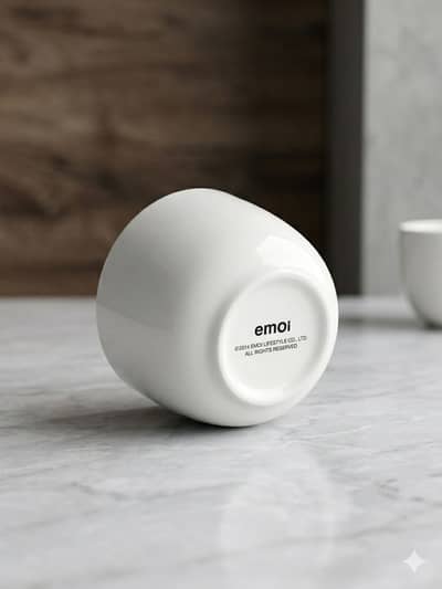 Title: Premium White Porcelain Teacup (Handleless / Zen Style)