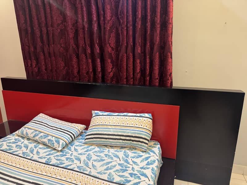 Complete master bed 9