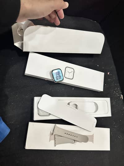 Apple Watch series 7 45 MM