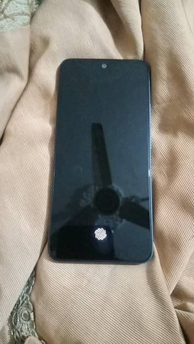 Infinix hot 50 pro 8+8/128