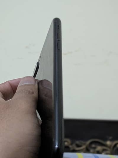 iphone 7 plus 256gb All ok factory unlock 2 month sim time