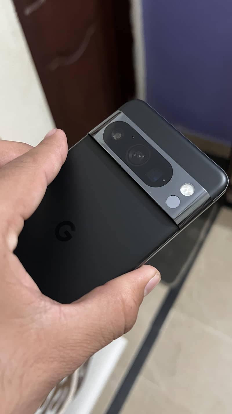 Google Pixel 8pro 4