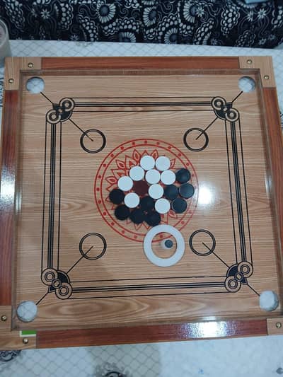 carrom bord