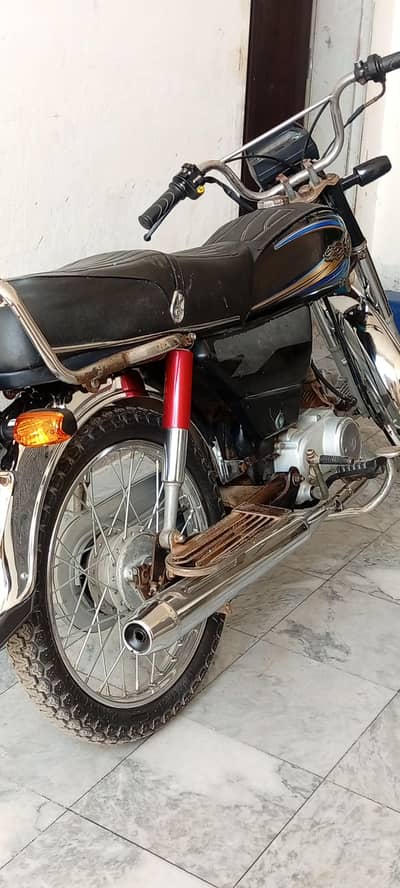 Yamaha Dhoom 70cc