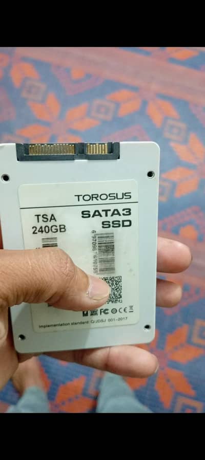Hard drive and SSD