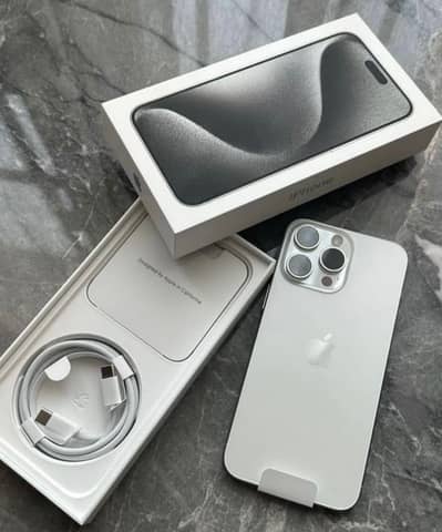 iPhone 15 Pro Max | 1 TB | Only 4 Cycles | Apple Warranty till 2027