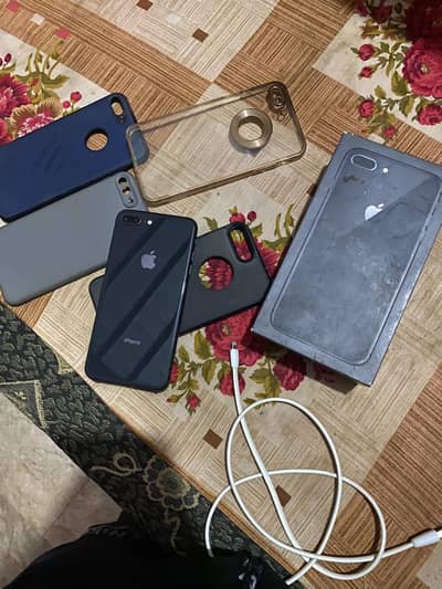 iphone 8 plus 256GB PTA With box cable