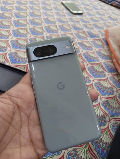 google pixel 8 hazel gray 10/10