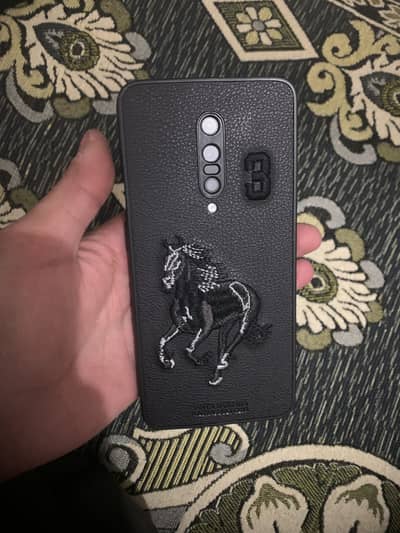 one Pluse 7 Pro 8/256 gb . . . exchange possible