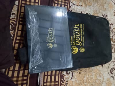 Lenovo V15 G3 - Core i5 12th Gen 8GB RAM | 256GB NVMe SSD | 10/10 Lush