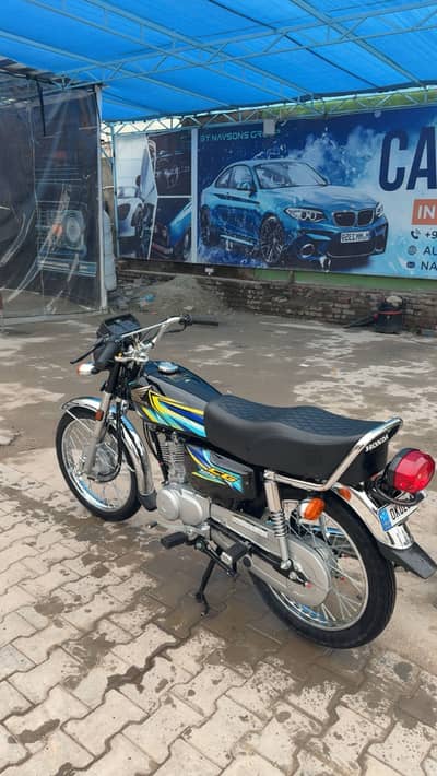 125cc black