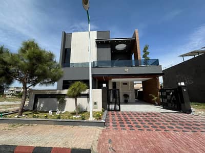 Corner Luxury Top City 10 Marla House For Sale