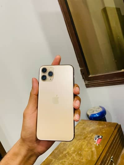 I phone 11 pro 256