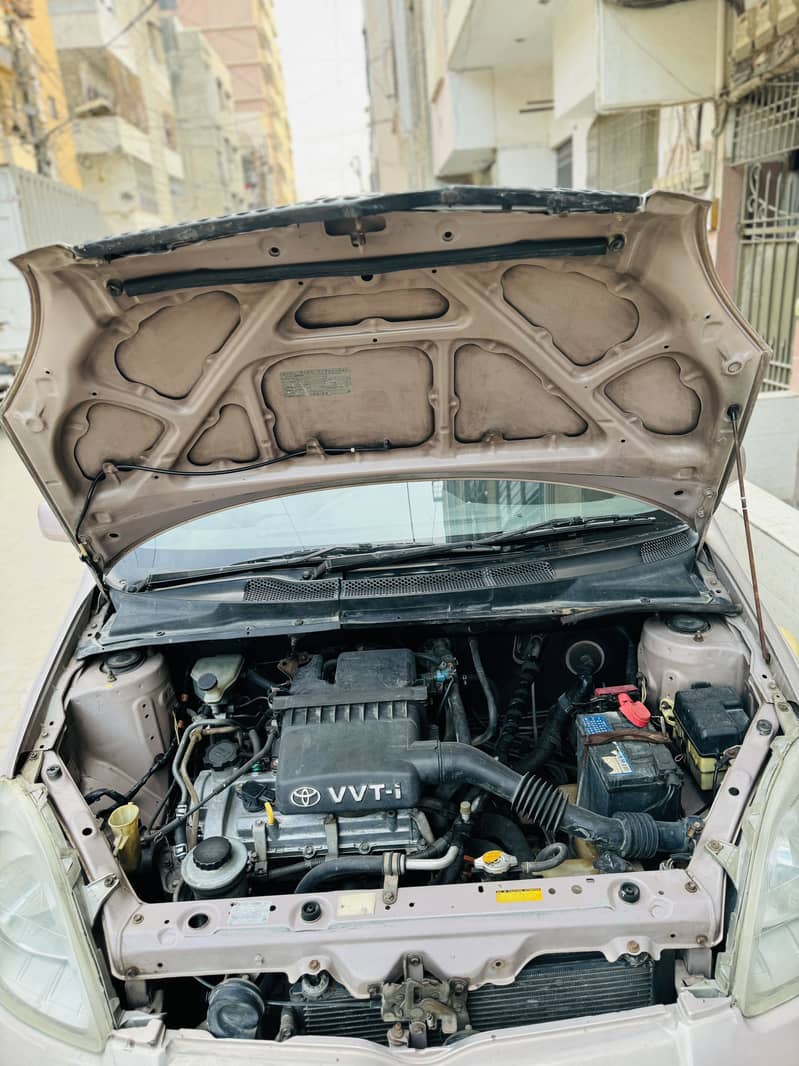 Toyota Vitz Automatic 6