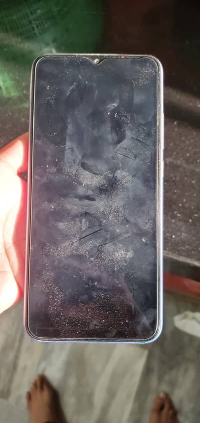 4 gb 128gb ok mobail glass crek