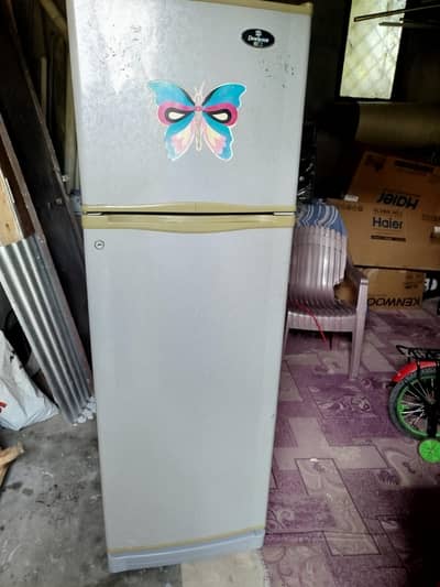 dawalance fridge for sale