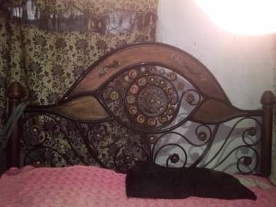 iron bed