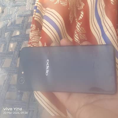 10 by 10 condition oppo F7 4,64,