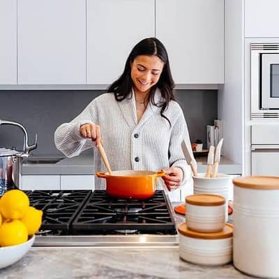 female cook & maid required to work in house