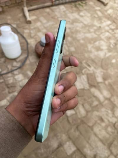 vivo y03 4gb 64gb 10/10