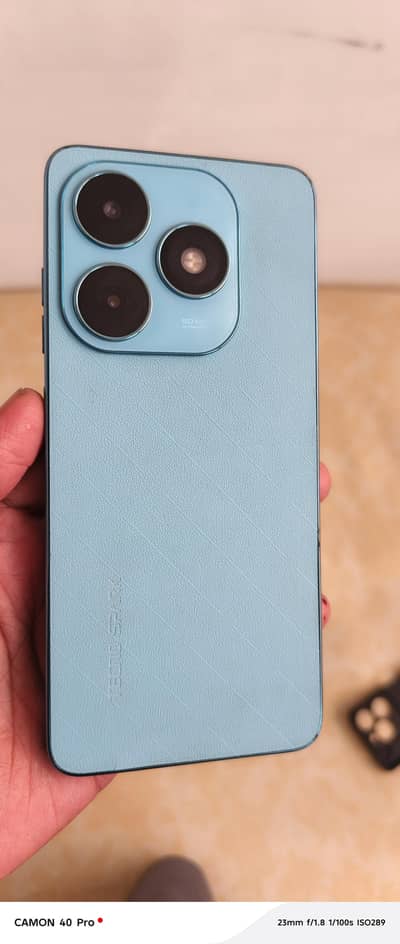 Tecno spark 20 (8 256)