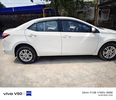 toyota Corolla GLI automatic model 2015