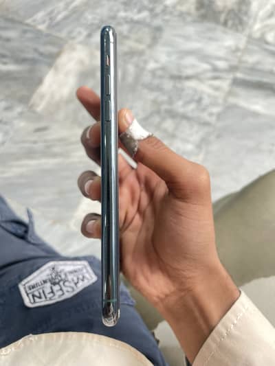 11 pro max PTA Approved with box