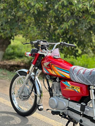 Honda 125 25/26 Model for urgent sale