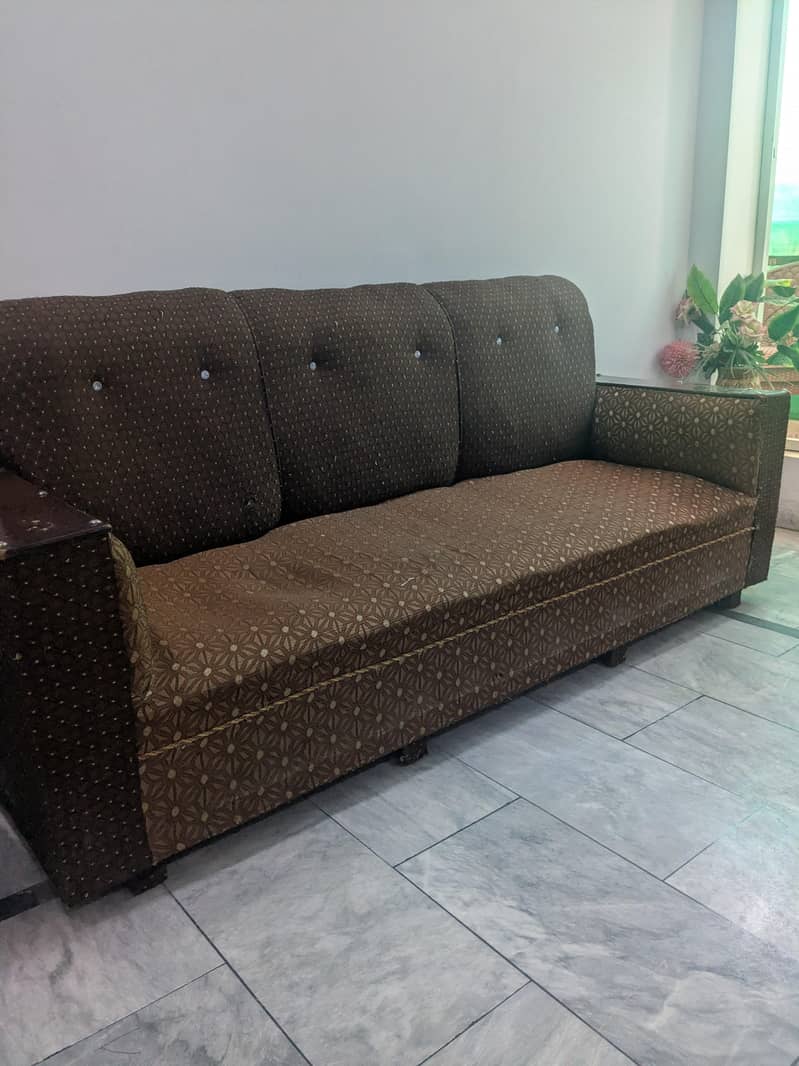 Sofa set 0