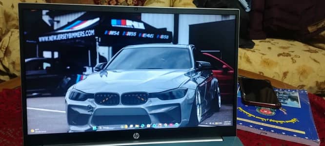 HP Pavilion 15‑EH1114AU ryzen 7 5700 with a 4k display