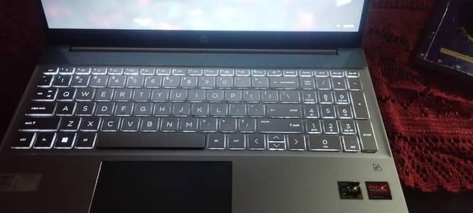 HP Pavilion 15 urgent sale)price negotiable