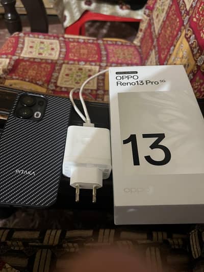 Oppo Reno 13 Pro 12Gb 512Gb Full box Under Warranty 10/9