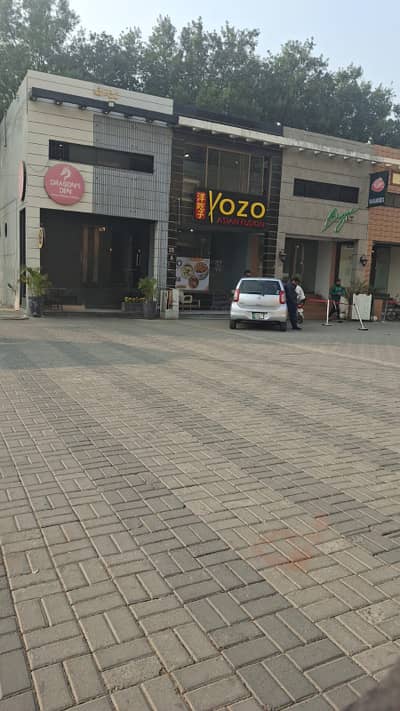 SECTOR SHOP IN DHA PHASE 5 ON 150 FEET ROAD GOLDEN CHANCE